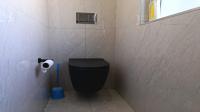 Bathroom 3+ of property in Wildtuin Park Estate