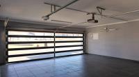 Garage of property in Wildtuin Park Estate