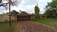 Front View of property in Karenpark