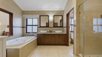 Bathroom 1 of property in Eagle Canyon Golf Estate