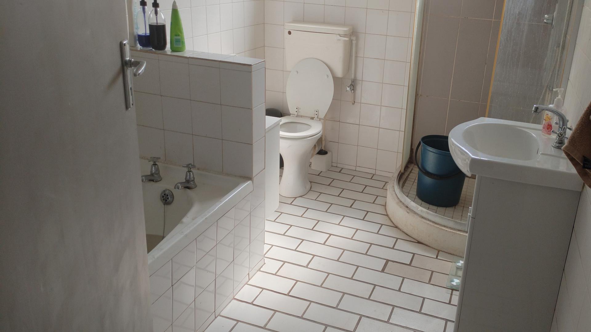 Bathroom 2 of property in Ashburton