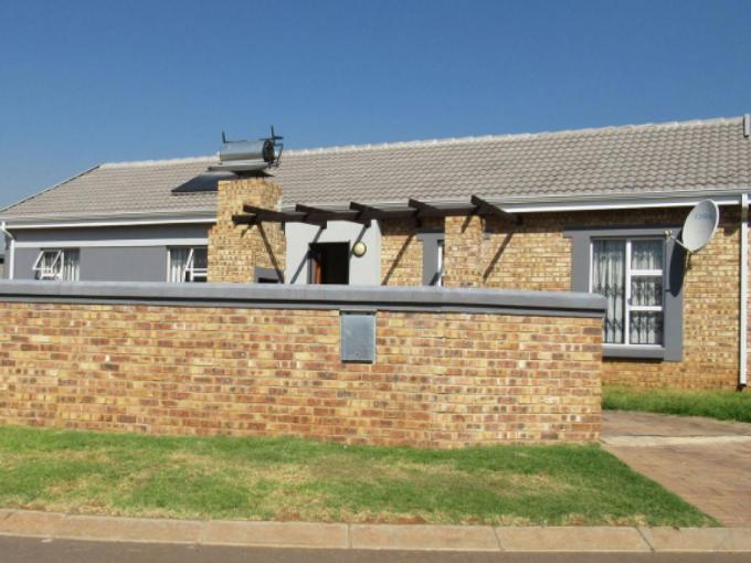 4 Bedroom House for Sale For Sale in Roseacre - MR718093