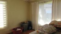 Main Bedroom - 20 square meters of property in Groblerpark