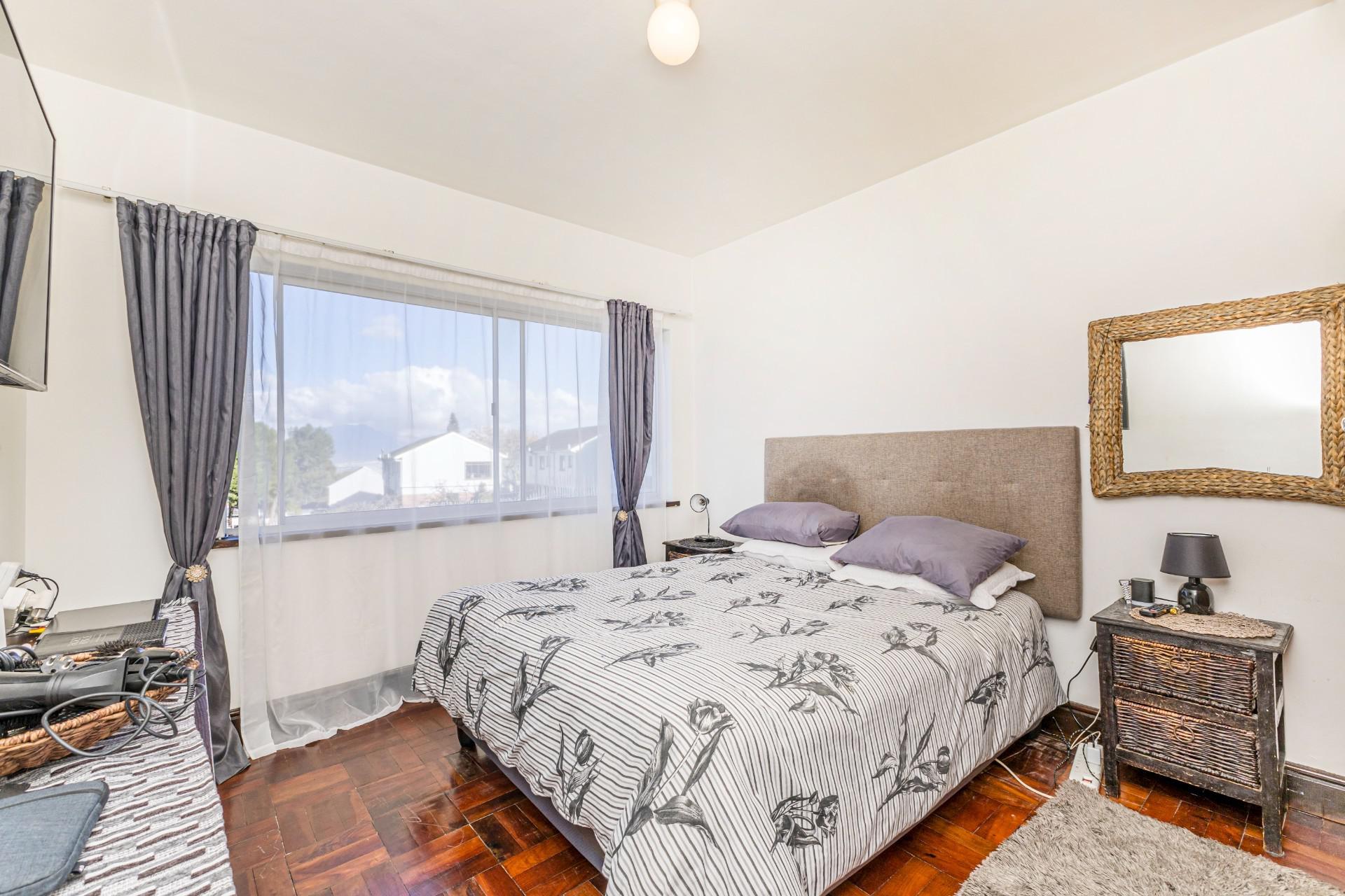  of property in Plattekloof