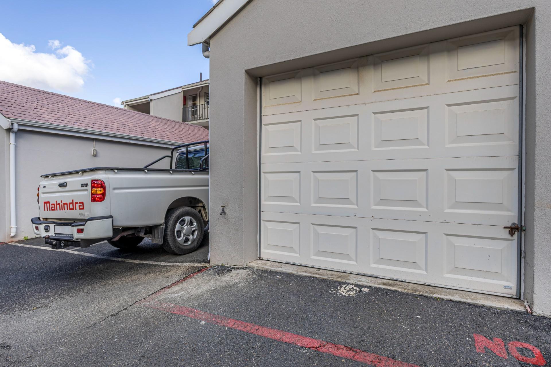  of property in Plattekloof