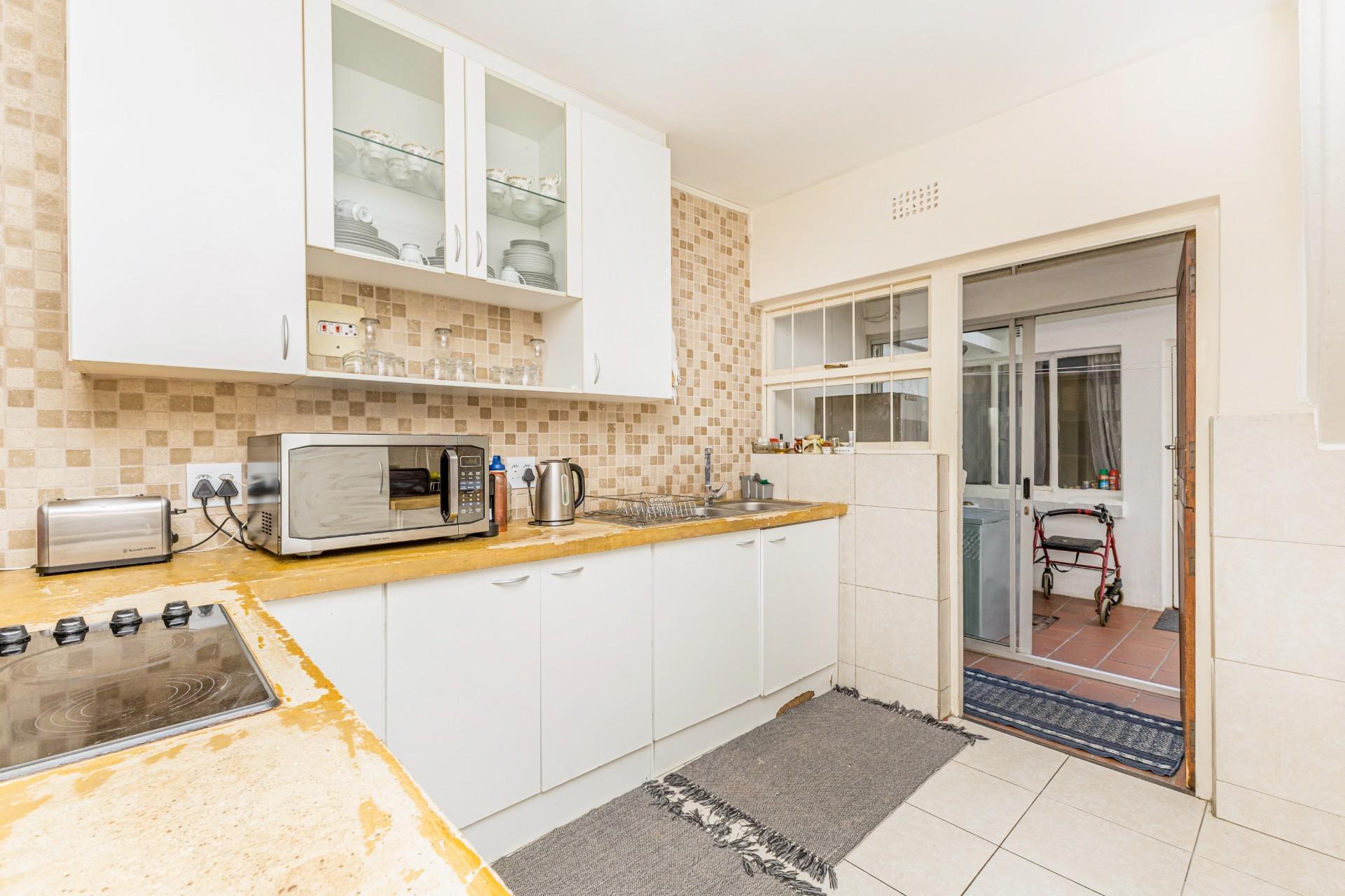  of property in Plattekloof