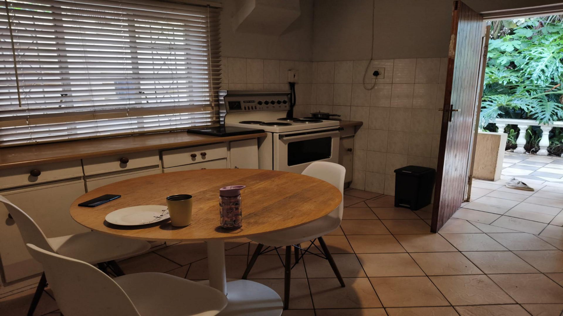 Dining Room of property in Westdene (JHB)