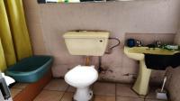 Bathroom 1 of property in Westdene (JHB)
