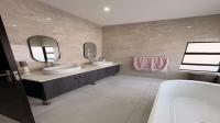 Bathroom 2 of property in Lombardy Estate