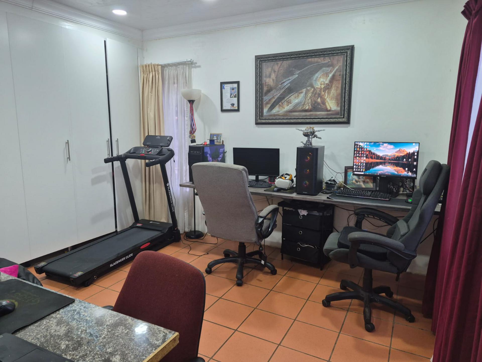  of property in Chantelle