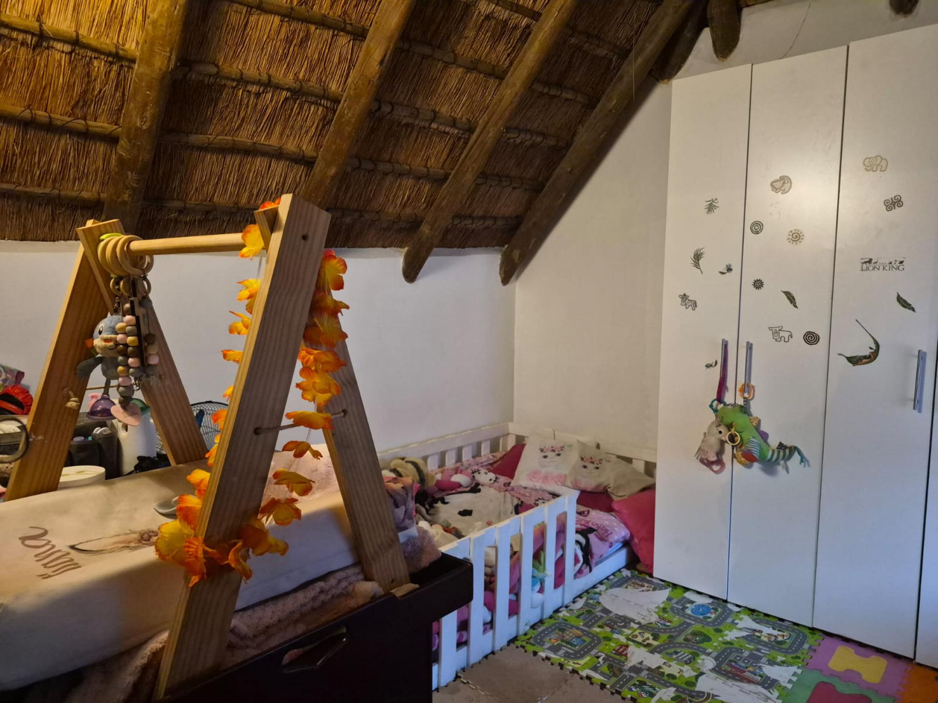  of property in Chantelle
