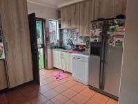  of property in Chantelle