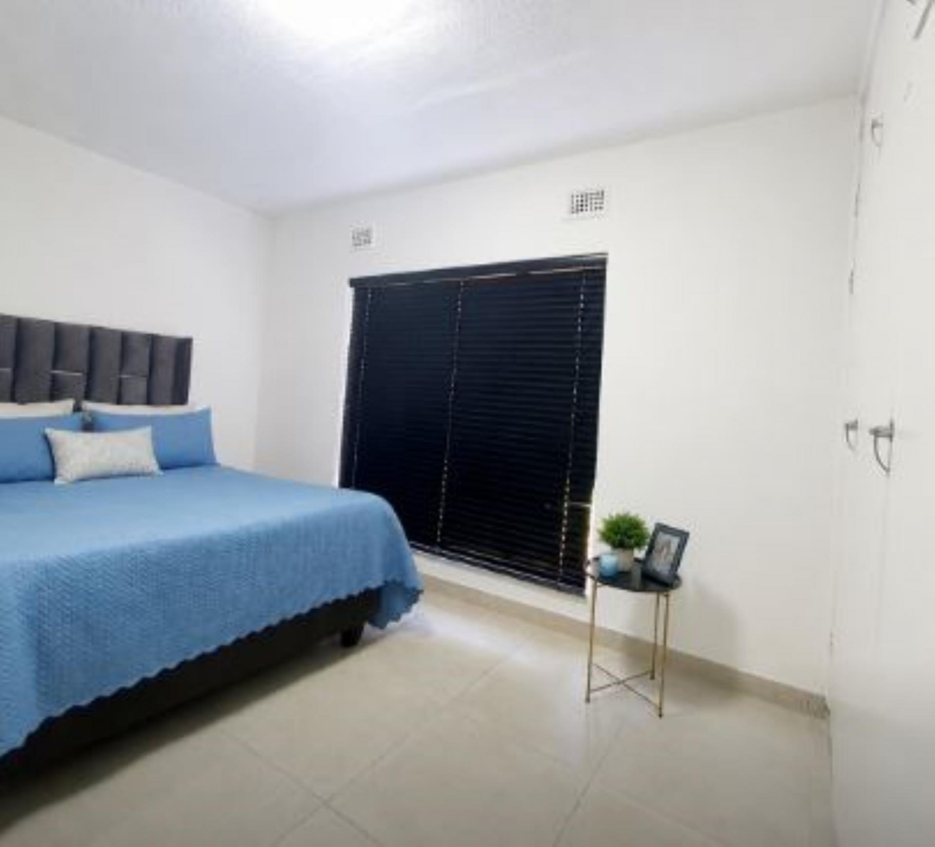  of property in Montclair (Dbn)