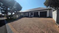  of property in Bendor