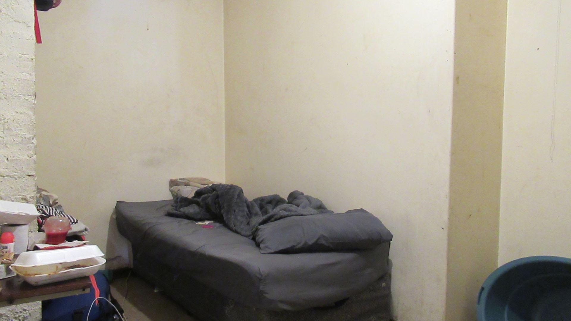 Bed Room 1 - 10 square meters of property in Windsor East
