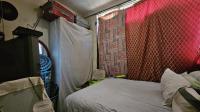 Bed Room 1 of property in Windsor East