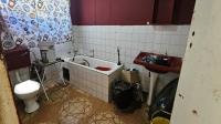Bathroom 1 of property in Windsor East