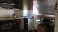 Kitchen - 5 square meters of property in Windsor East