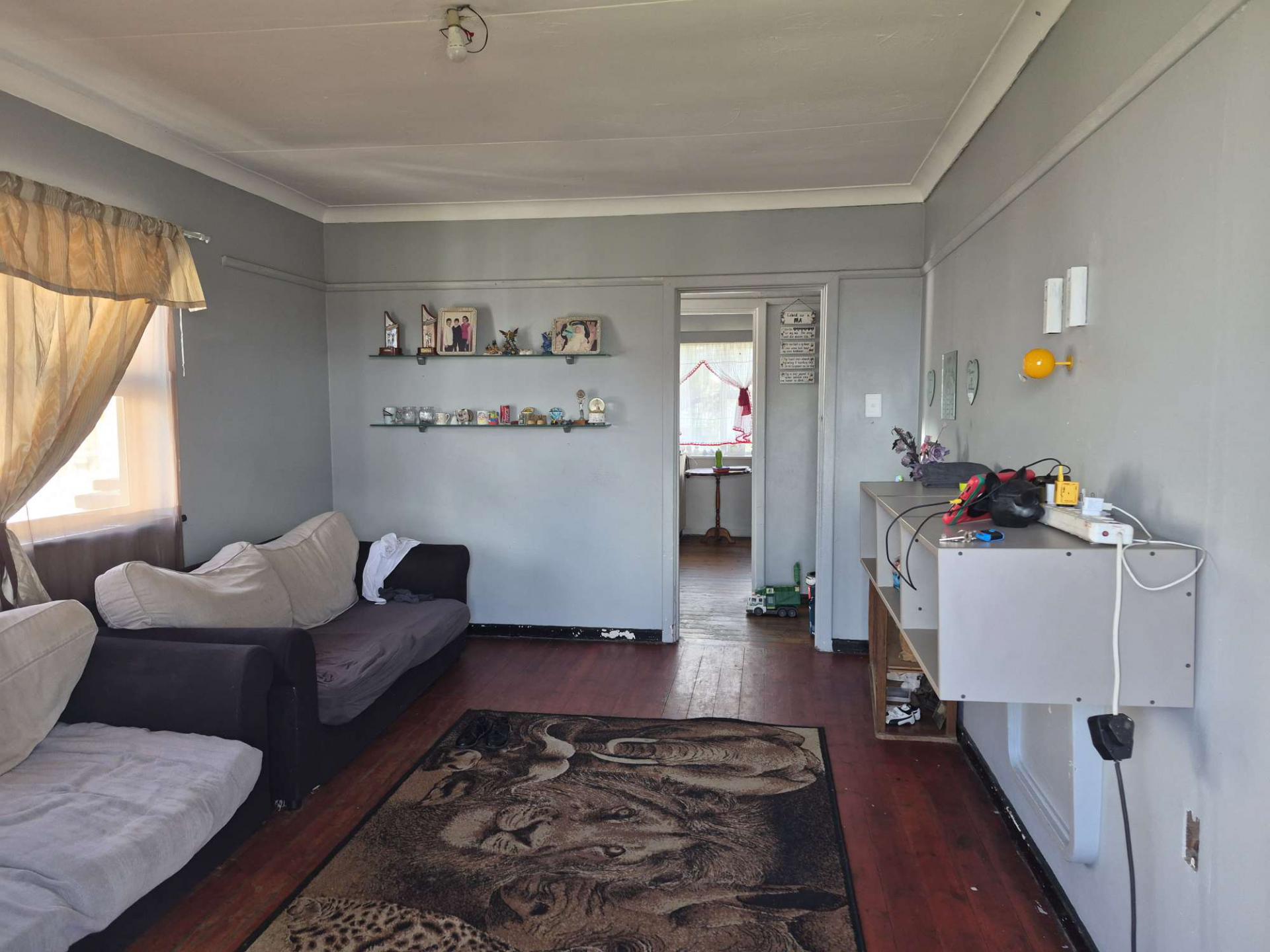  of property in Algoa Park
