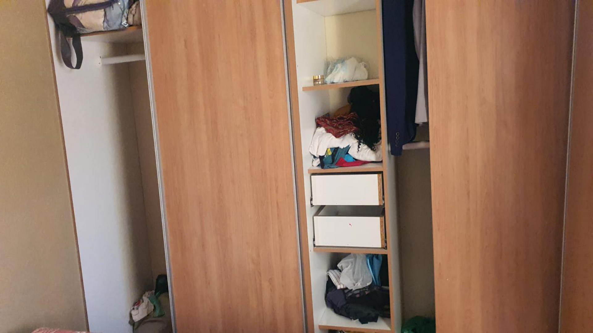 Bed Room 1 of property in Andeon