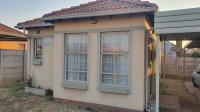 Front View of property in Andeon