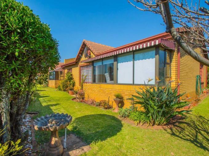 2 Bedroom Simplex for Sale For Sale in Wilropark - MR718225