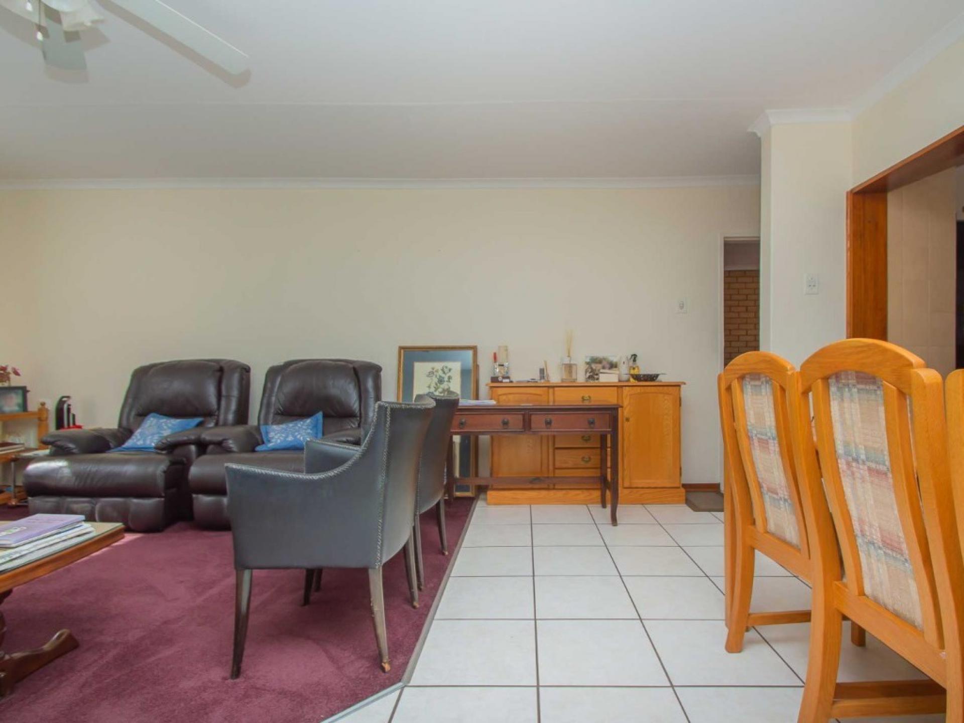  of property in Wilropark