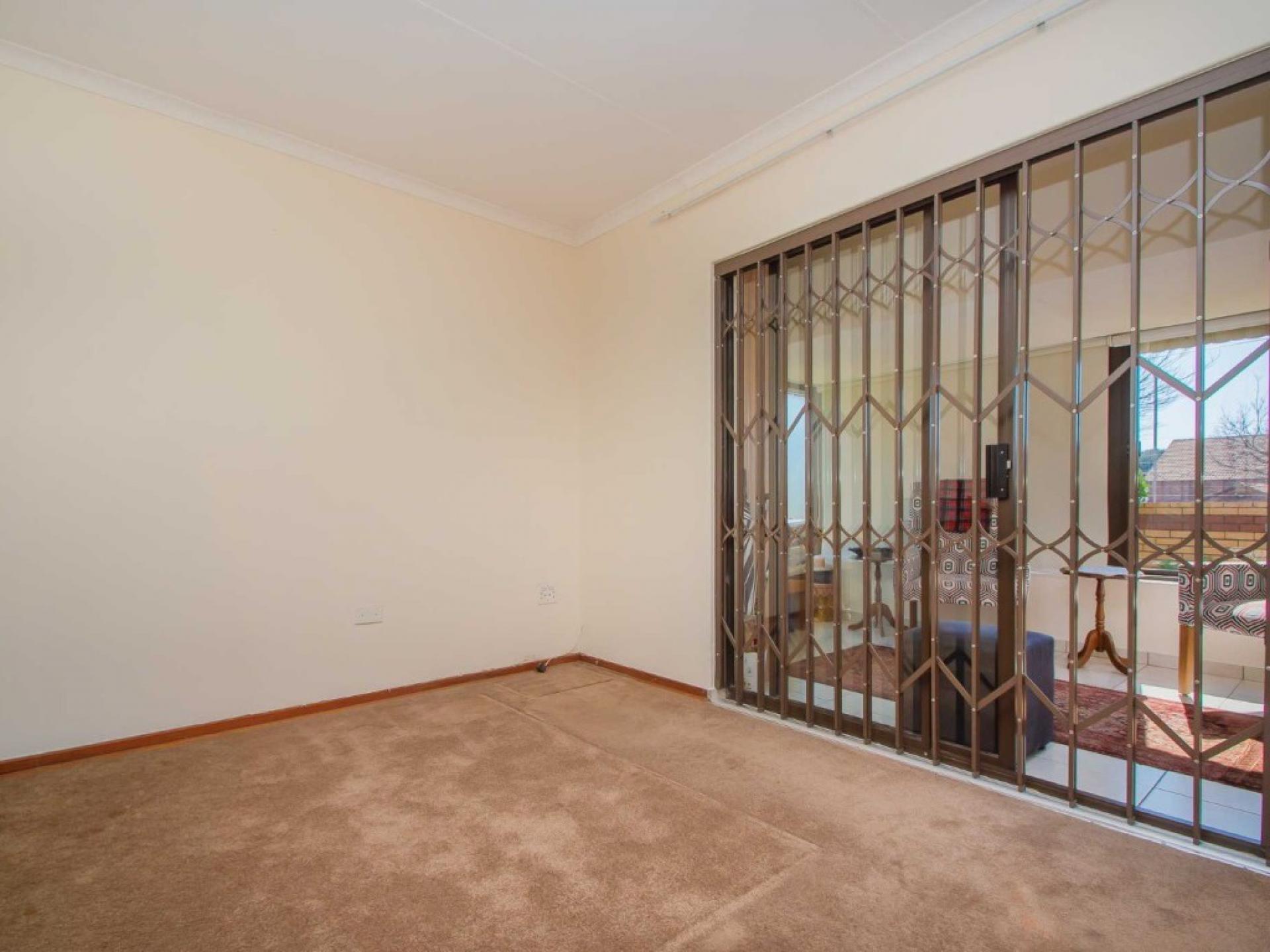  of property in Wilropark
