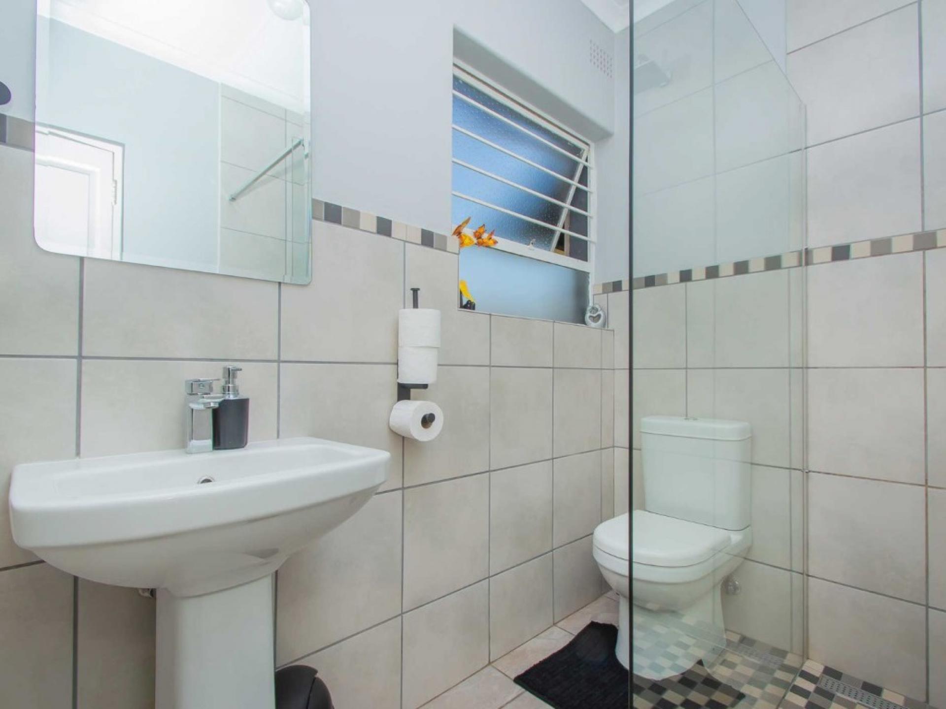  of property in Wilropark