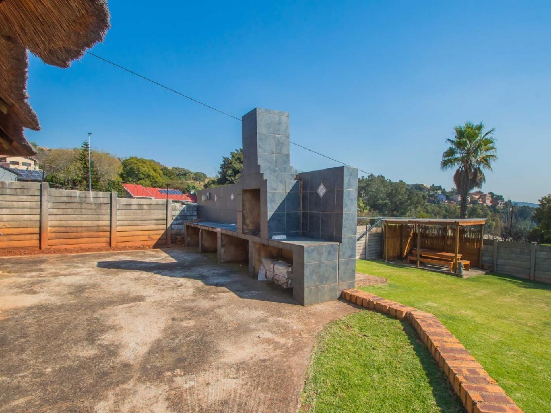  of property in Wilropark