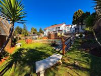  of property in Glenvista