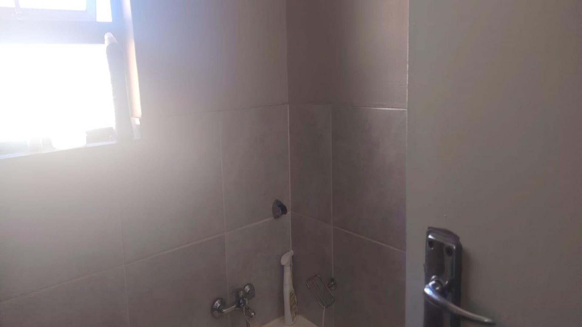 Bathroom 1 of property in Princess A.H.