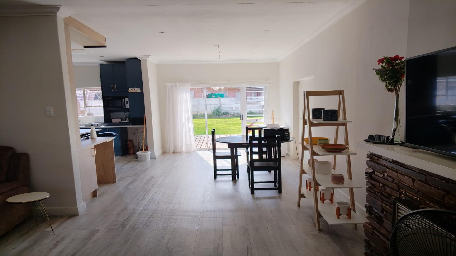Dining Room of property in Queenstown