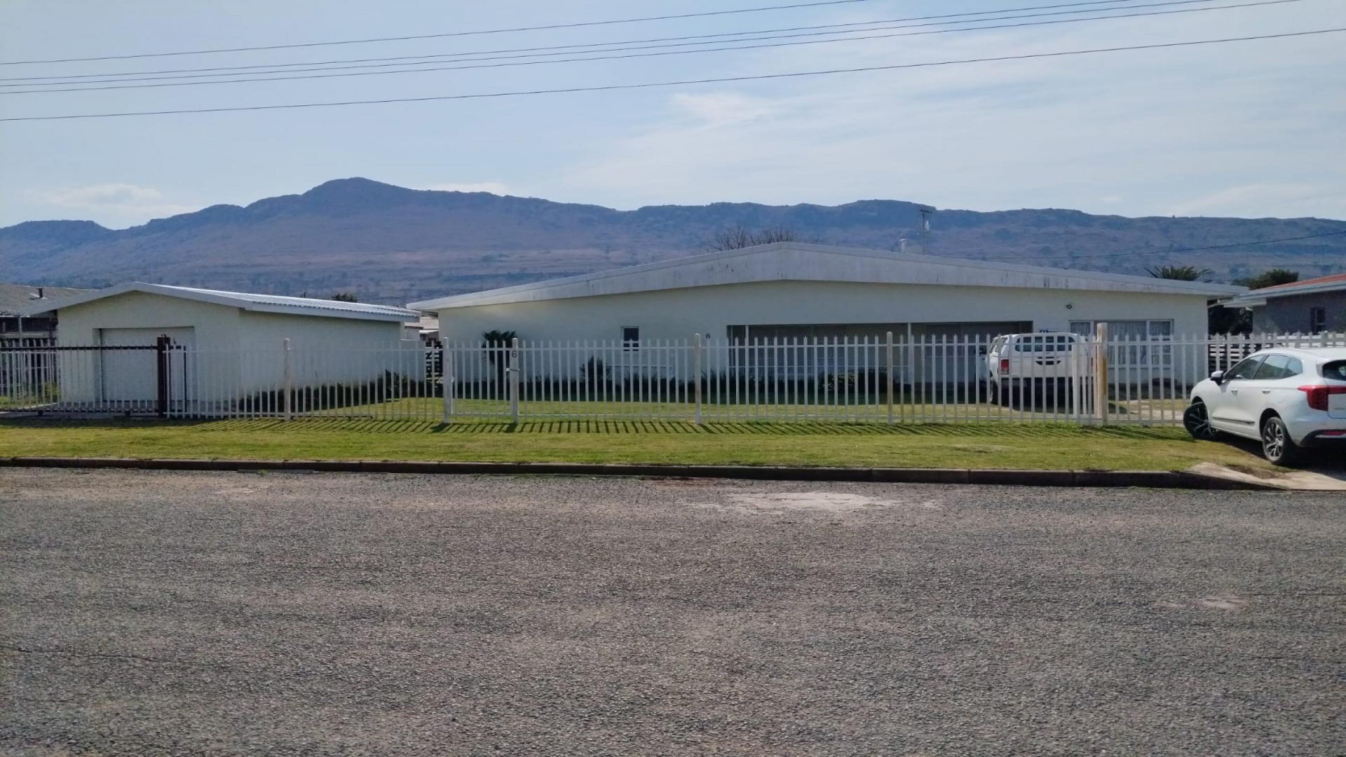 Front View of property in Queenstown