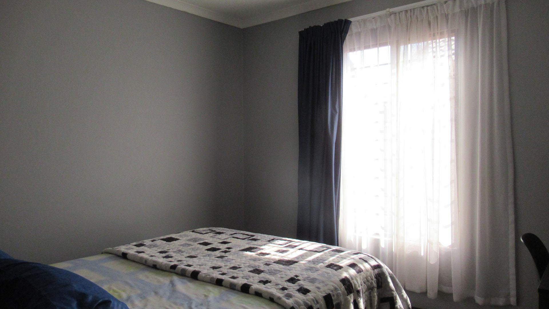 Bed Room 2 - 10 square meters of property in Watervalspruit (Vaal)