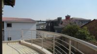 Balcony - 36 square meters of property in Helderwyk Estate