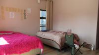 Bed Room 3 - 23 square meters of property in Helderwyk Estate