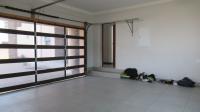 Garage - 70 square meters of property in Helderwyk Estate