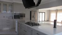 Kitchen - 54 square meters of property in Helderwyk Estate