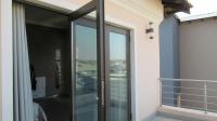 Balcony - 36 square meters of property in Helderwyk Estate