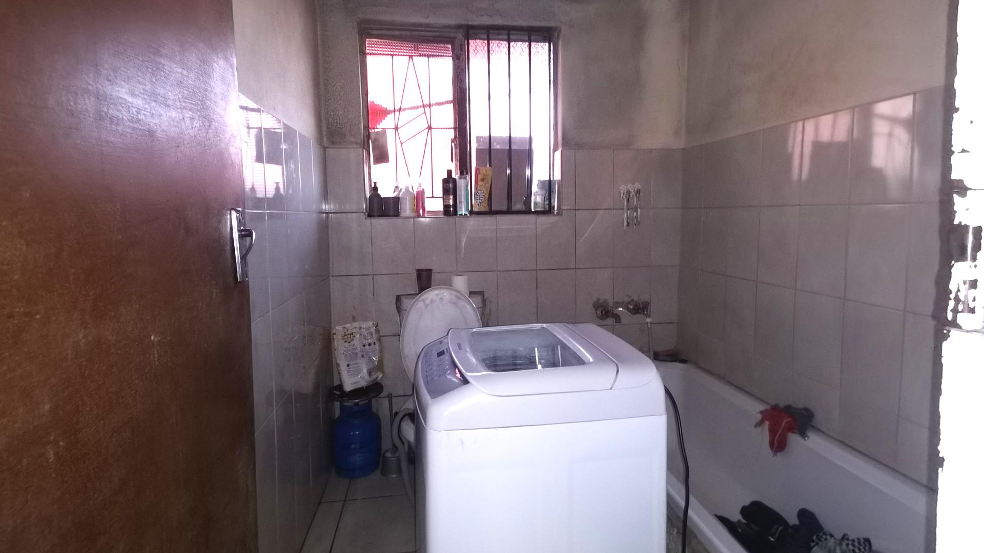 Bathroom 1 of property in Sebokeng