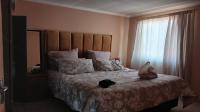 Bed Room 1 of property in Protea Glen
