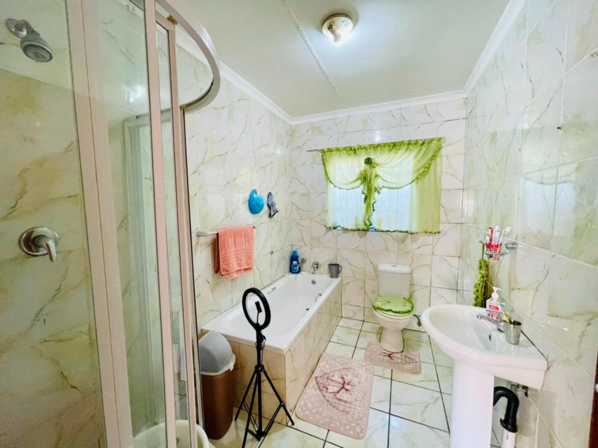  of property in Boksburg