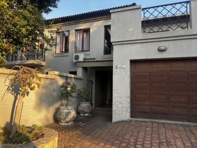 4 Bedroom House for Sale For Sale in Silver Lakes Golf Estate - MR718303