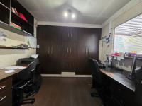  of property in Mayberry Park