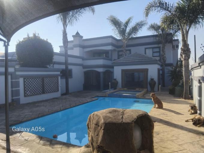5 Bedroom House for Sale For Sale in Liefde en Vrede - MR718325