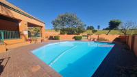 Swimming Pool of property in Randpark Ridge