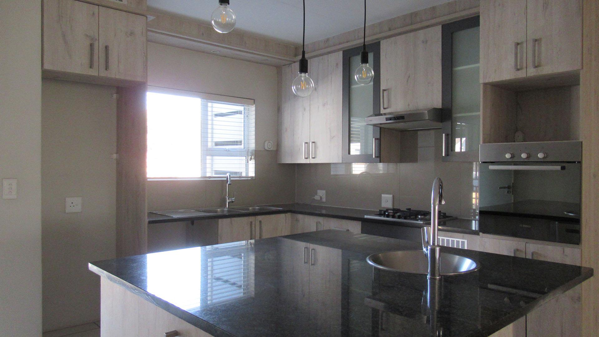 Kitchen - 12 square meters of property in North Riding A.H.