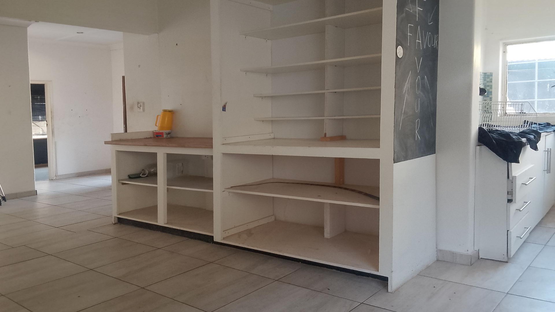 Kitchen - 20 square meters of property in Westdene (JHB)