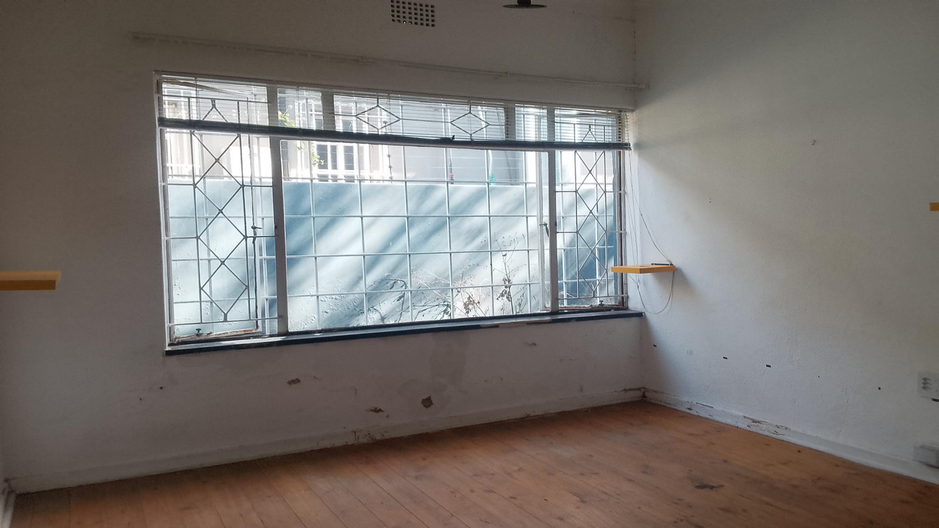 Bed Room 2 - 13 square meters of property in Westdene (JHB)